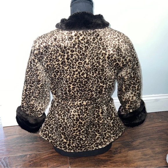 Faux Fur Girls Leopard Print Casual Time Lined Winter Coat Size 7 - Picture 4 of 16